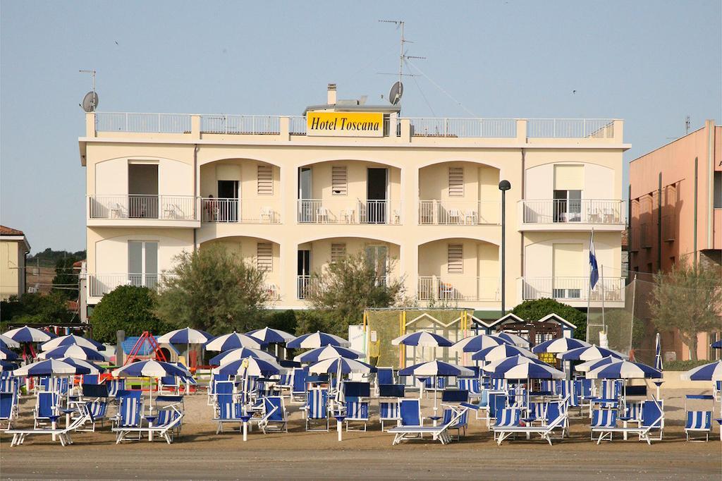 Hotel Toscana Marotta Eksteriør bilde